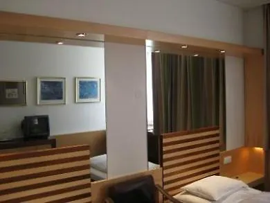 City-hotel Linec