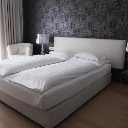 City-Hotel Hotel 4*
