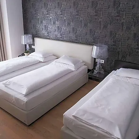 City-hotel Hotel 4*