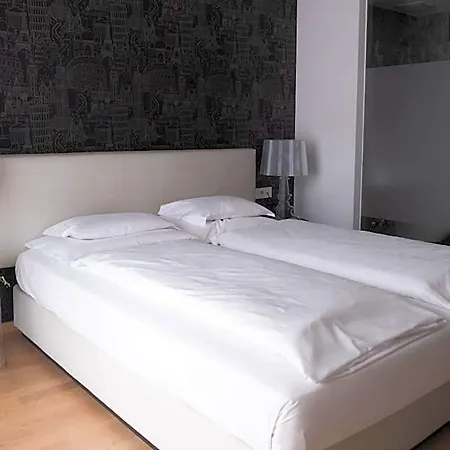 City-hotel Hotel