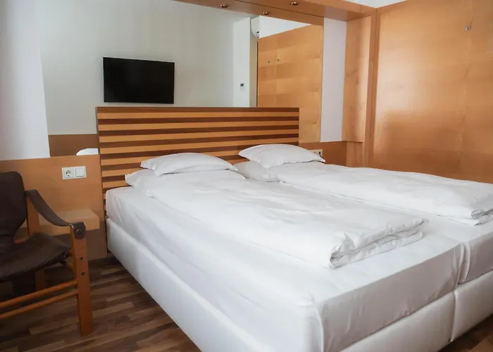 City-hotel Ξενοδοχείο