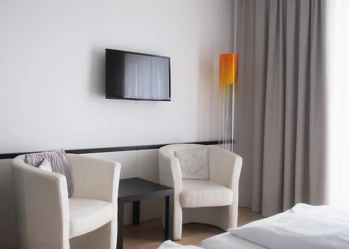 City-hotel فندق لينتز