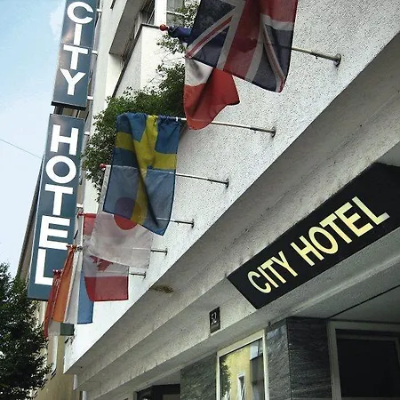 City-hotel ホテル 4*